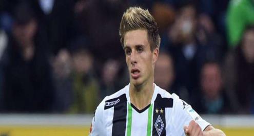 الإصابة تحرم مونشنجلادباخ من جهود باتريك هيرمان